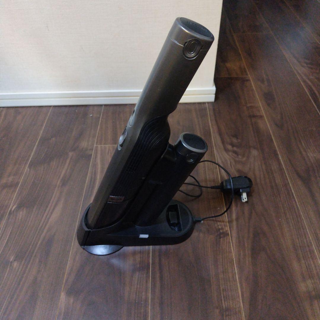 SHARK ハンディクリーナー