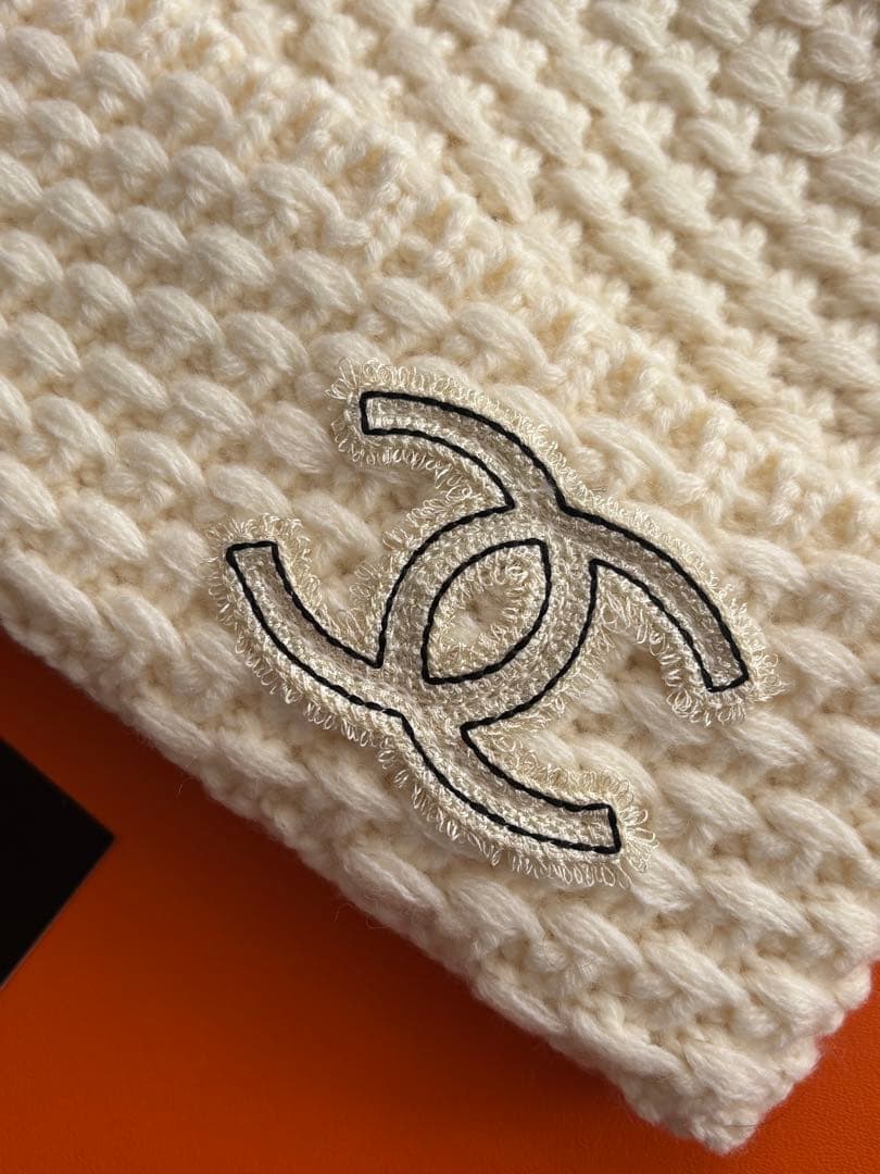 な*な様 CHANEL非売品配布ノベルティニット帽