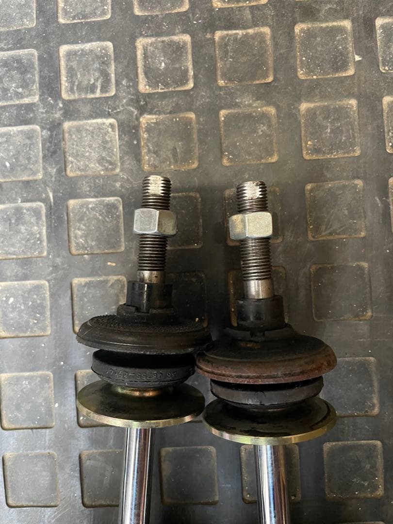 ゆ*様 テイン プリウスα 40 ストリート ベイシスZ 車高調