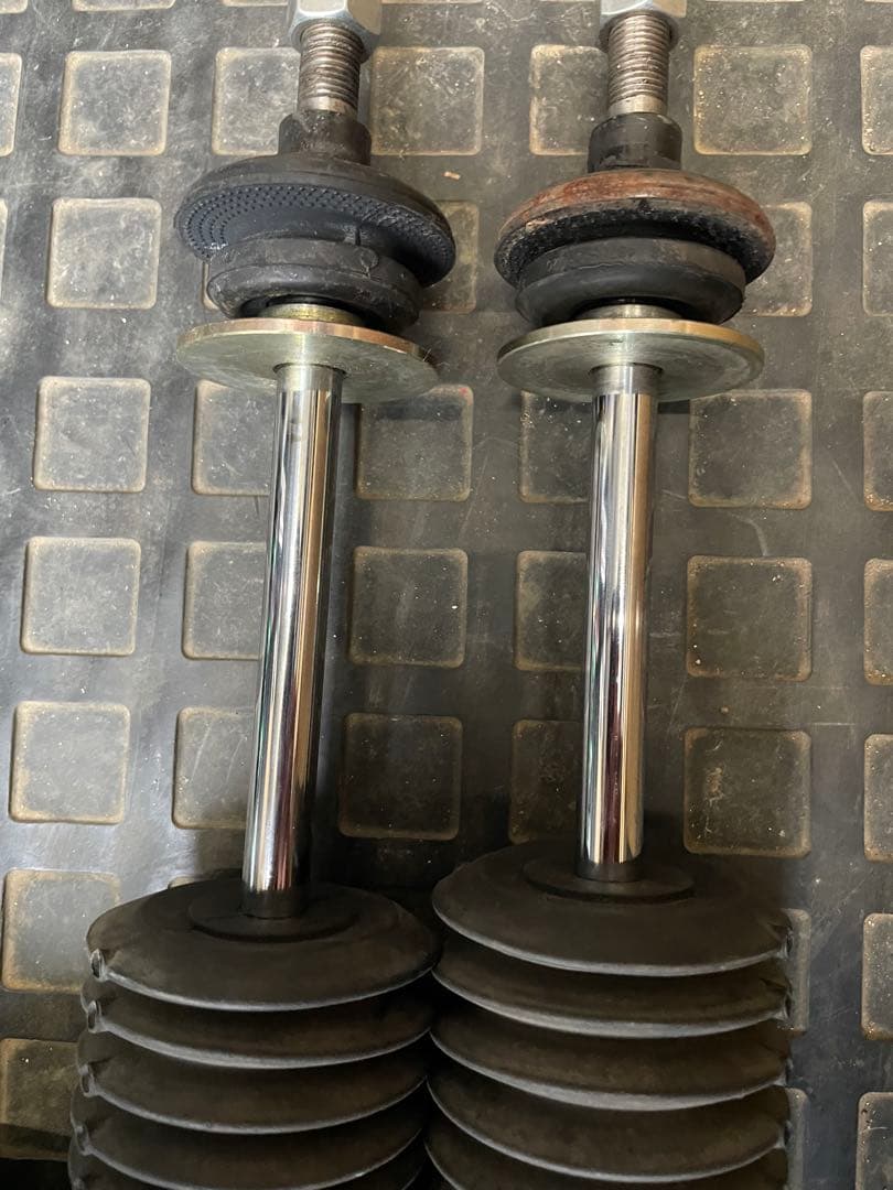 ゆ*様 テイン プリウスα 40 ストリート ベイシスZ 車高調