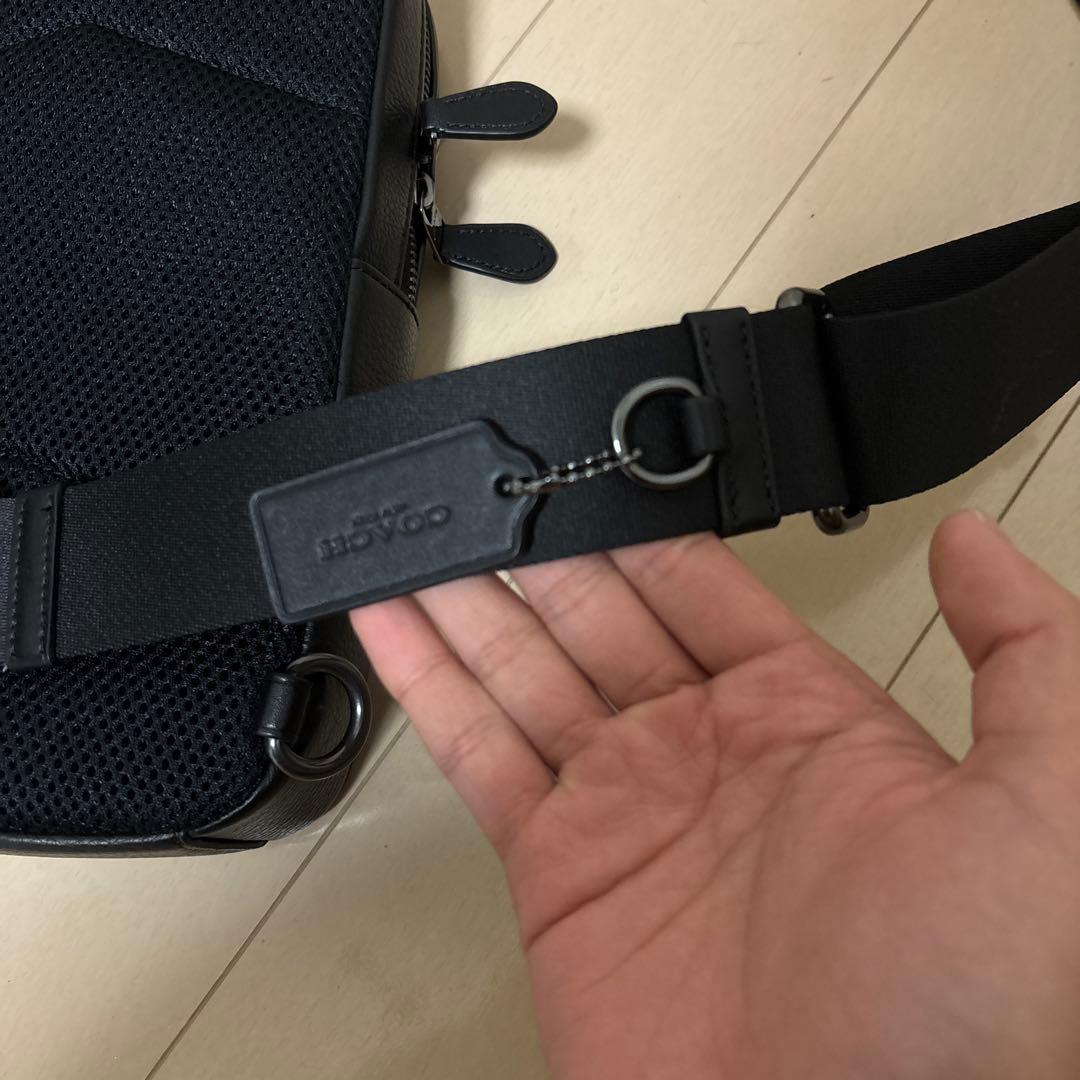✨️美品 ✨️COACH ブラック ショルダーバッグ
