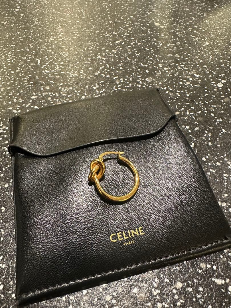 CELINE ピアス　セリーヌ　セリーヌピアス　片耳