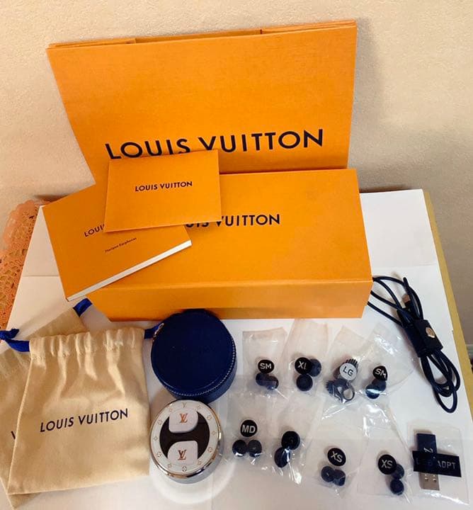 ルイ・ヴィトン LOUIS VUITTON ホライゾン ホワイト モノグラム