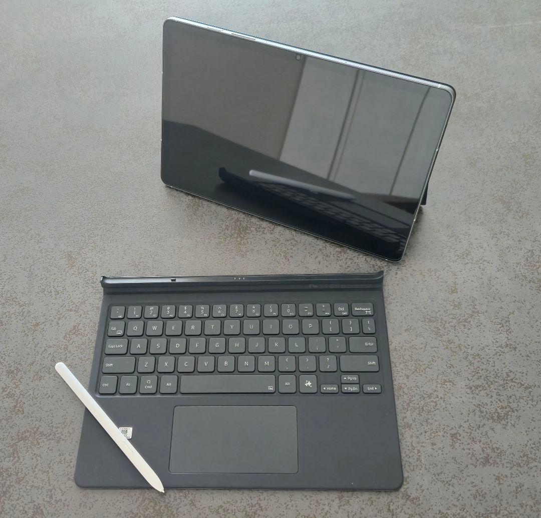 【美品】Galaxy tab S10 FE　キーボード&フィルム　フルセット