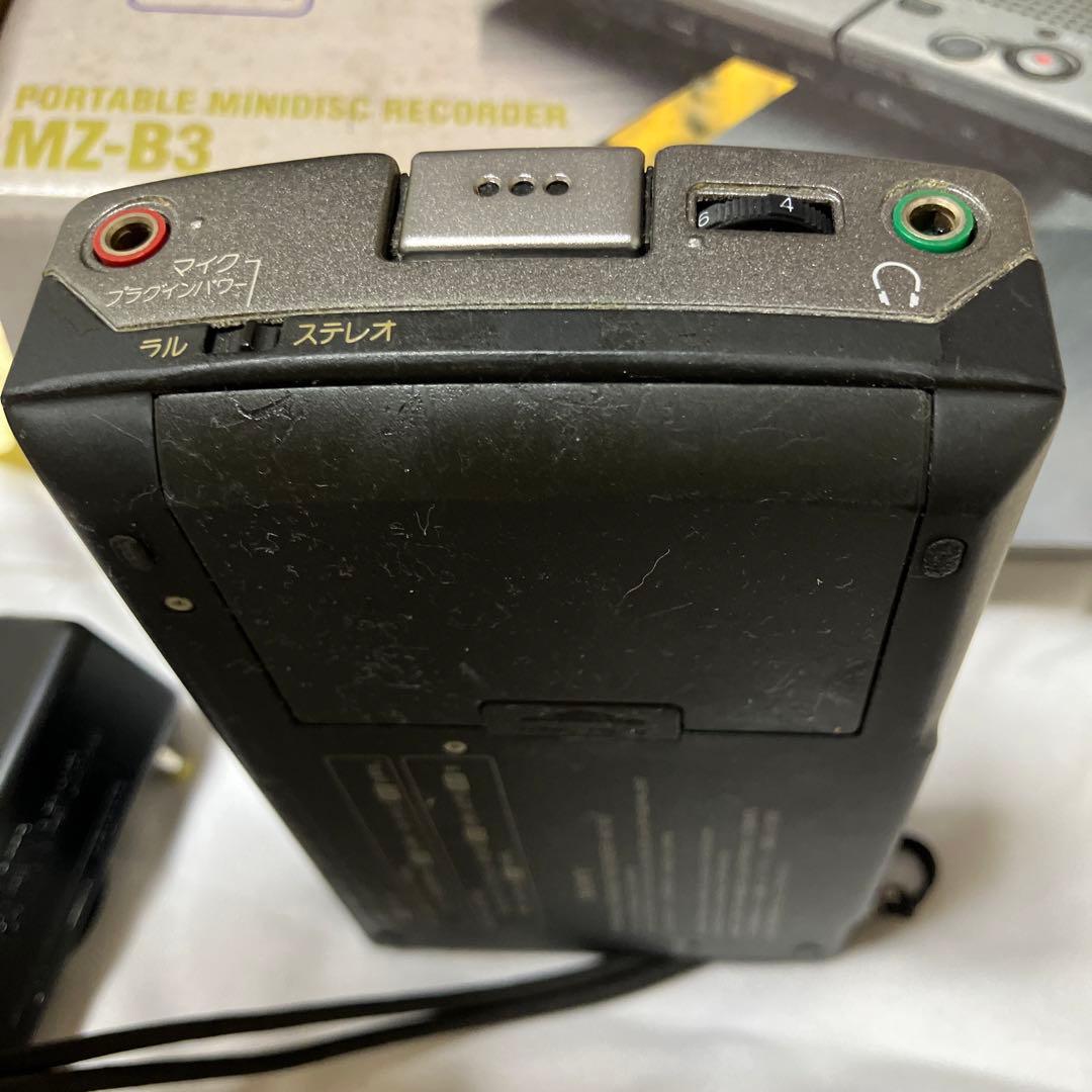 SONY MZ-B3 ポータブルMDレコーダー（MD3枚付き）