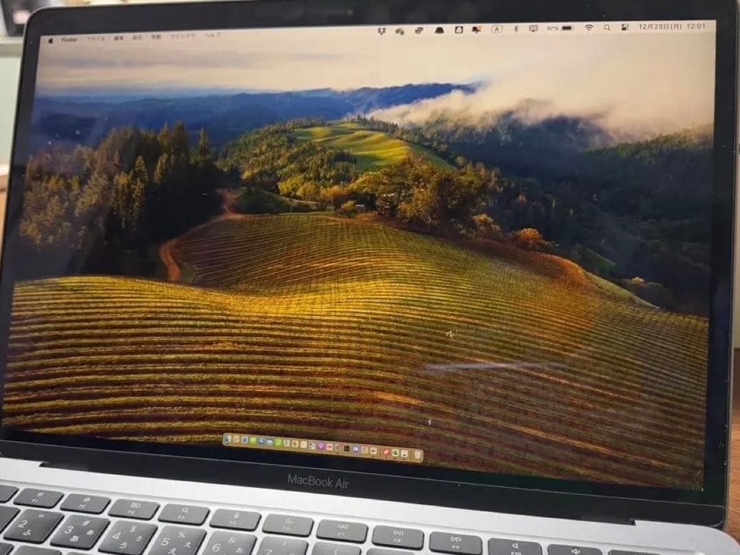 【らん】MacBook Air 13-inch 2020 8GB/1TB