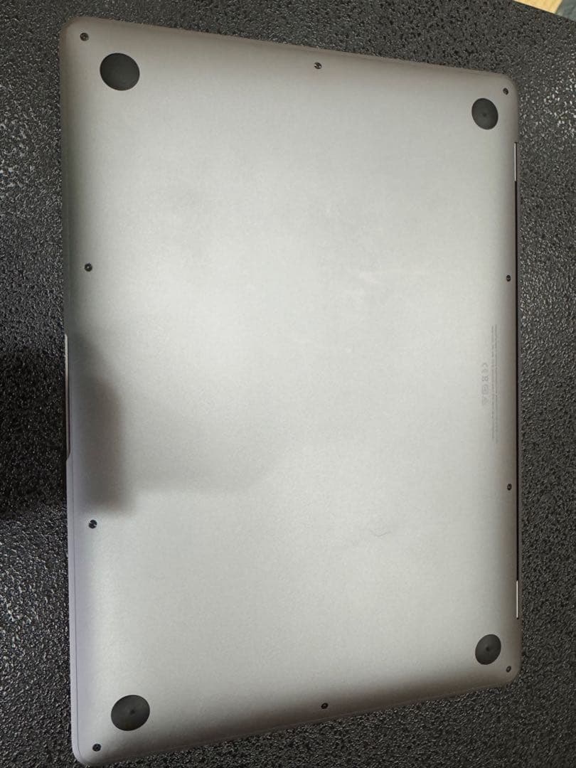 【らん】MacBook Air 13-inch 2020 8GB/1TB