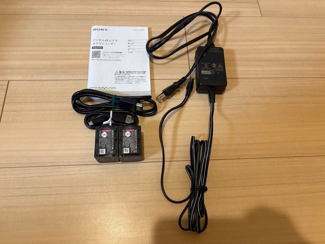 【訳あり】FDR-AX40 4K ビデオカメラ本体と付属品　　※ピンボケ不良