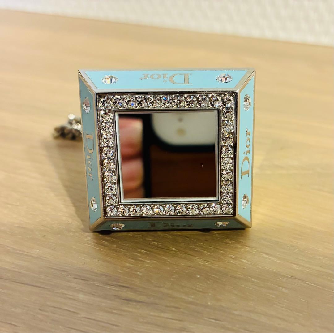 Dior ディオール　プリンセスリング　002　ロイヤルターコイズ アイシャドウ