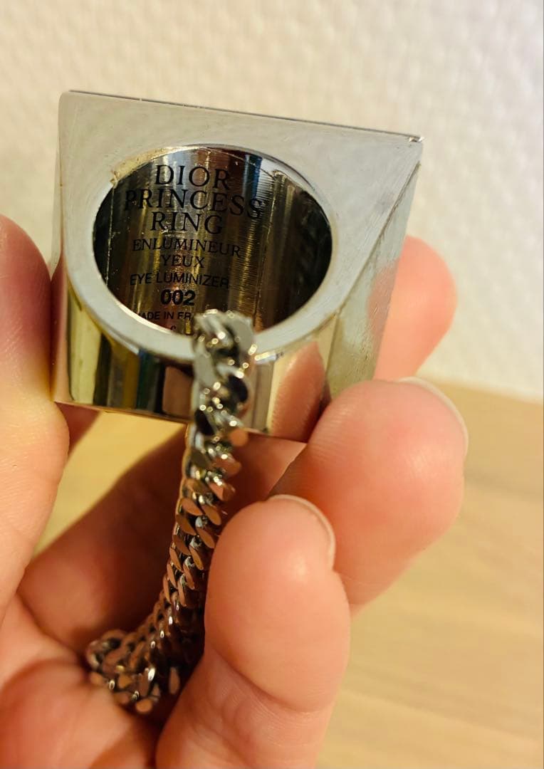 Dior ディオール　プリンセスリング　002　ロイヤルターコイズ アイシャドウ