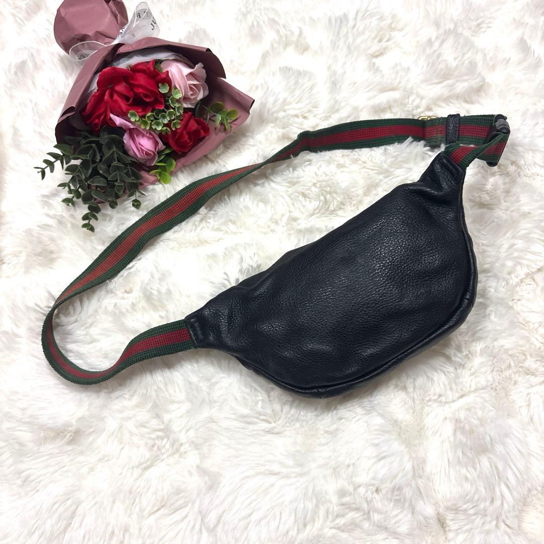 GUCCI グッチ ボディバッグ ウエストポーチ 527792