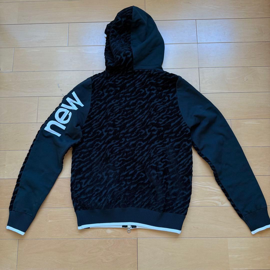 新品⭐️New Balance ニューバランス⭐️ゼブラ柄フルジップフーディ黒