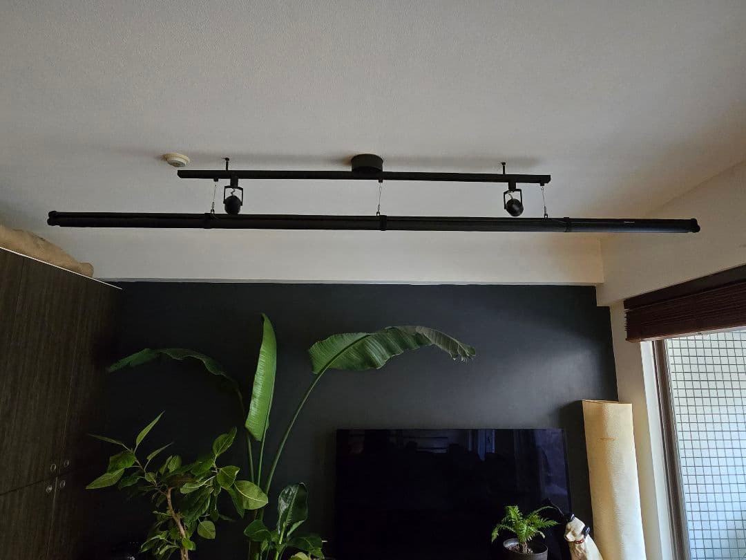 【直接取引】120インチ 4K Ultra HDプロジェクタースクリーン