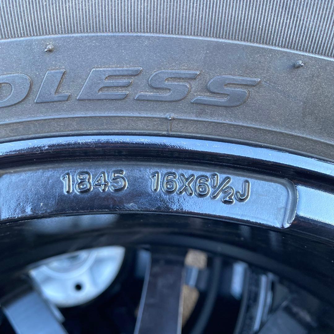 中古溝ありピレリスタッドレスセット215/60R16ヴェゼル、CX-3等