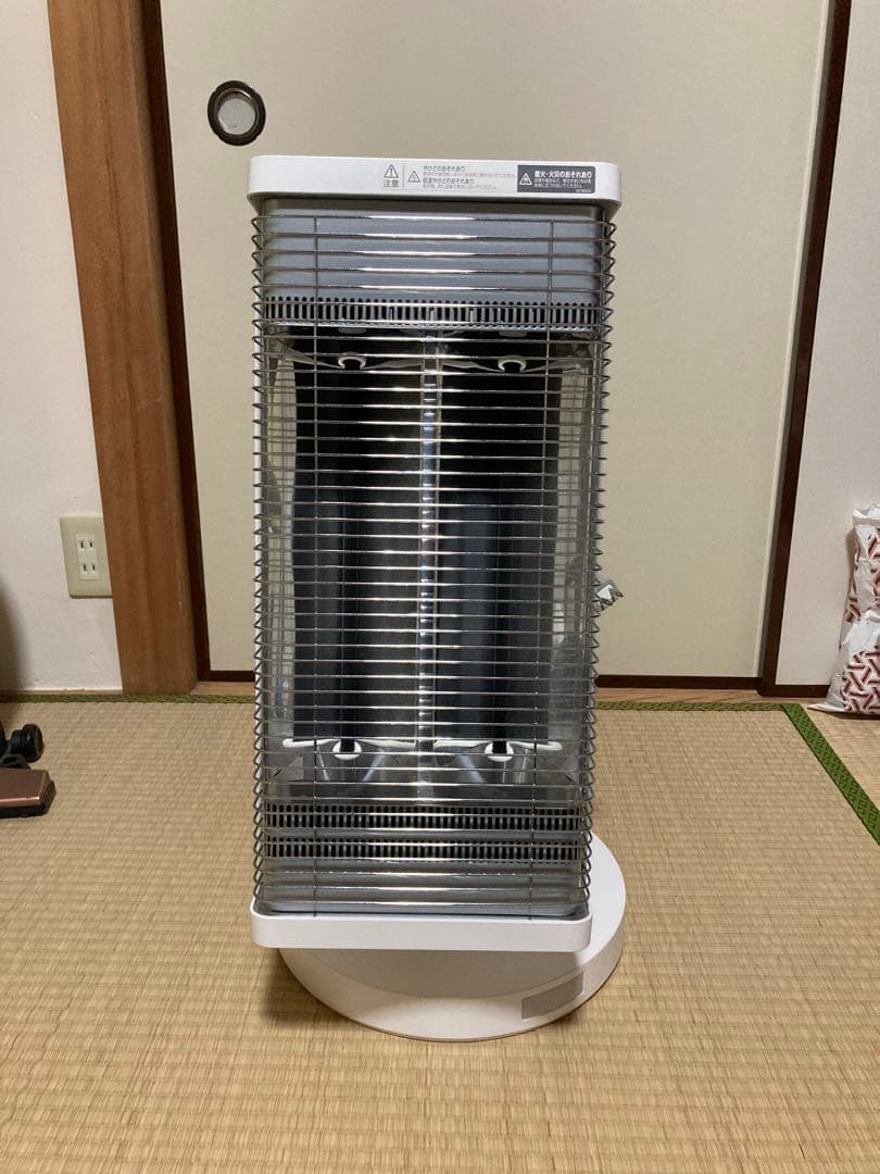 ダイキン DAIKIN 遠赤外線暖房機 セラムヒート ERFT11YS-W