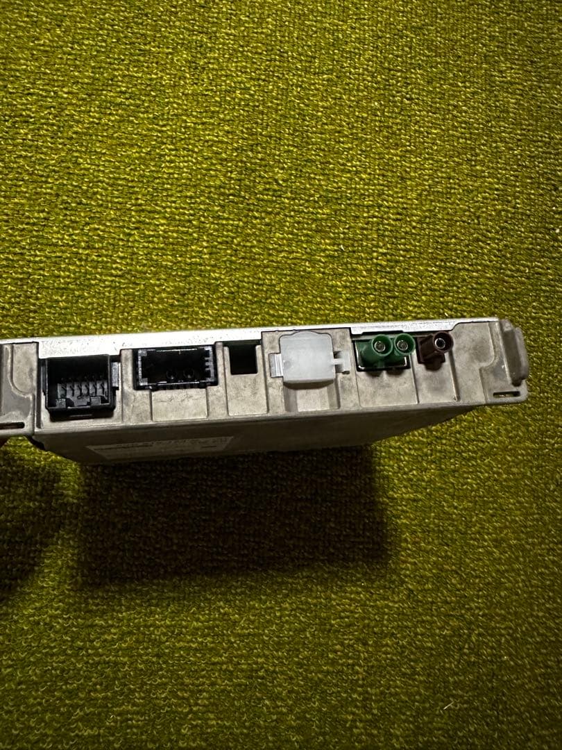 その他 8V0 919 129 B