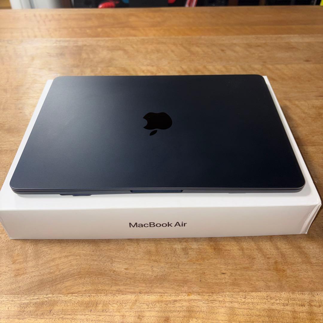 MacBook Air M3 13インチ 8GB 512GB 美品