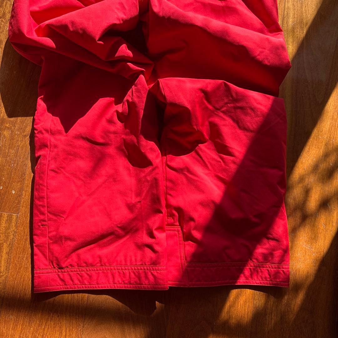 まるで新品☆DESCENTE スキー スノボ ウェア キッズ 150サイズ調整可