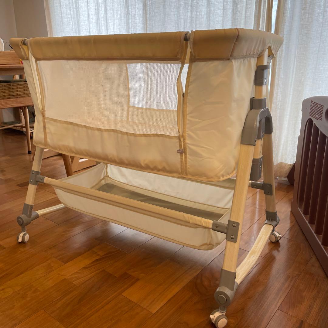 お値下げ！Oqhvup ベビーベッド 折り畳み ハイローベッド ベージュ 新生児