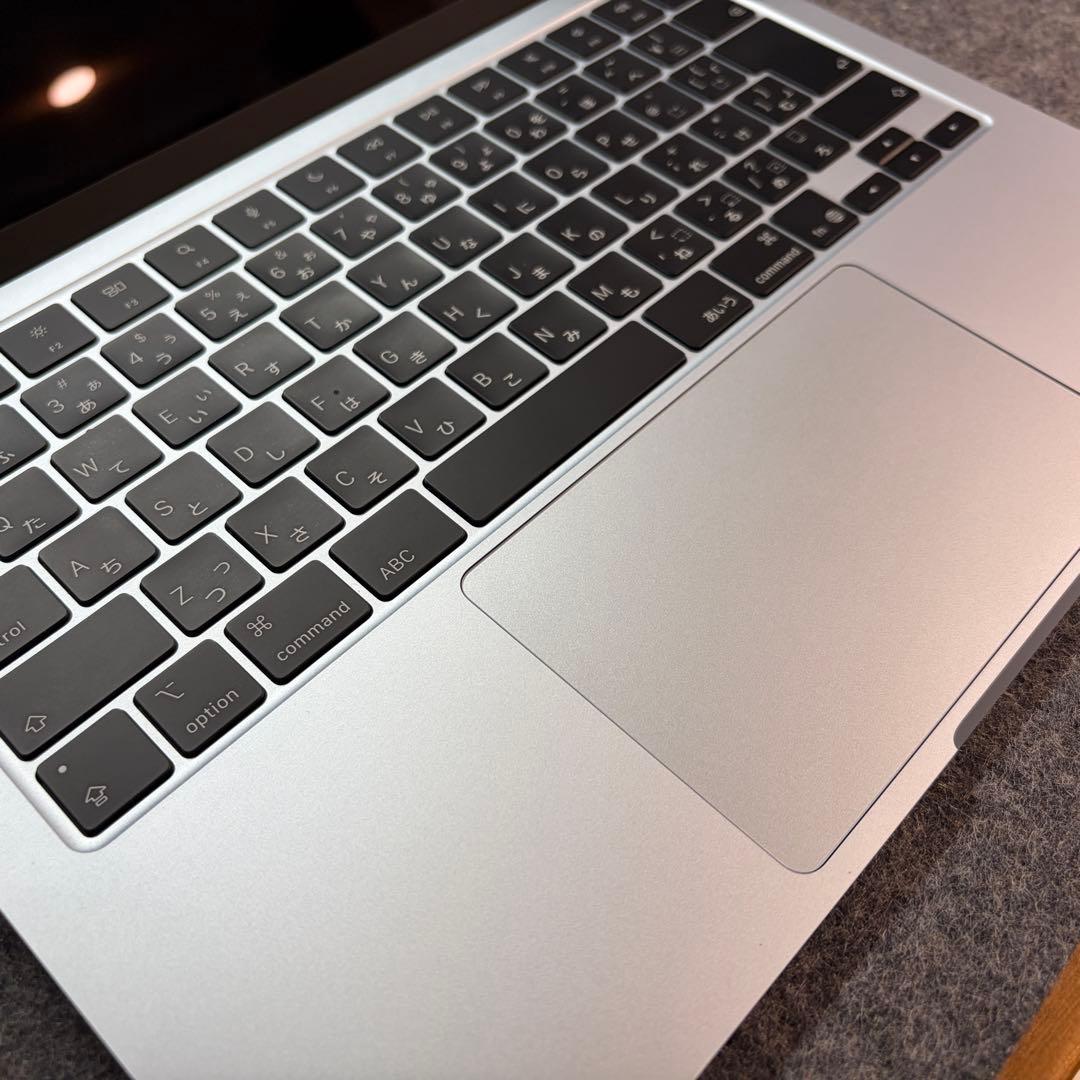 【完美品】MacBook Air 13インチ M4チップ 256GB