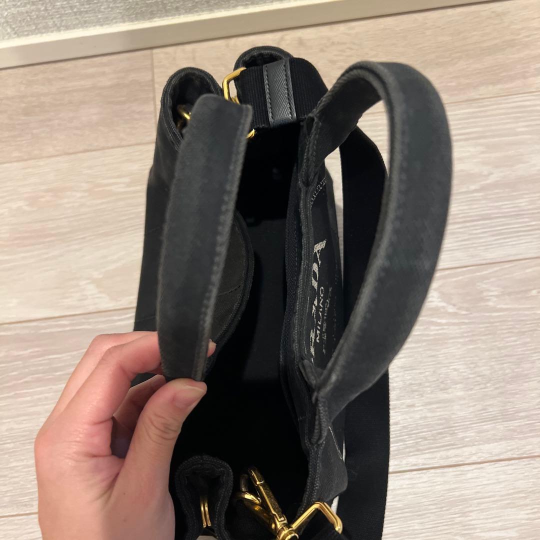 PRADA ブラック ハンドバッグ 保存袋付き