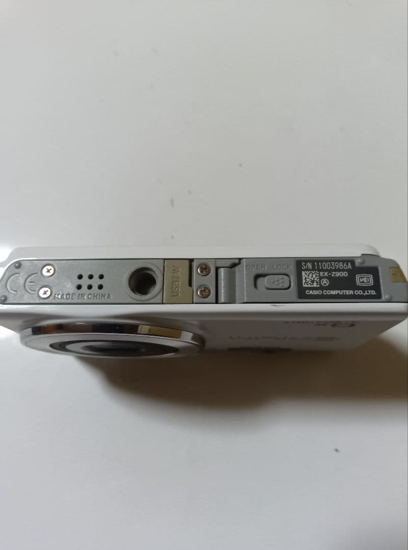 CASIO　EXILIM　EX-Z900