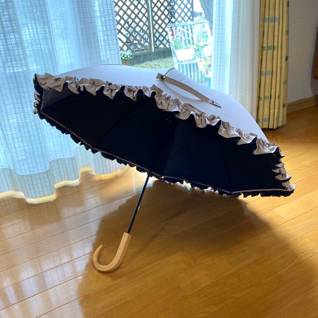 【美品】サンバリア100 日傘 ピンク　フリル