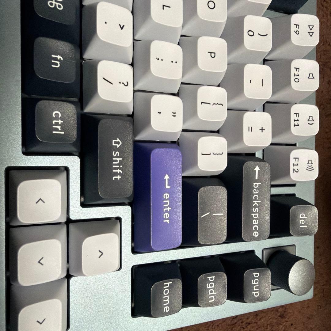 真*優様 Keychron Q1 pro knob 静音赤軸 US配列　換えキー