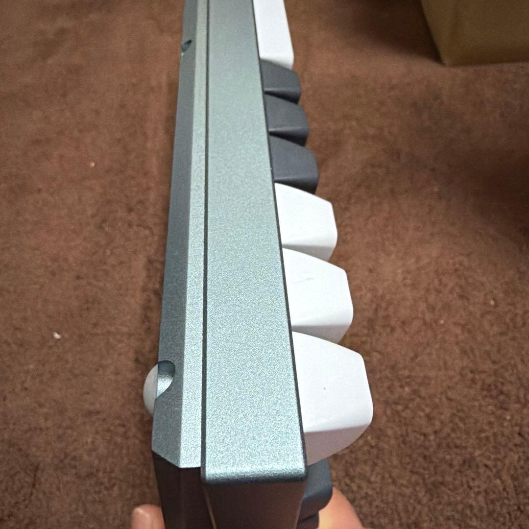 真*優様 Keychron Q1 pro knob 静音赤軸 US配列　換えキー