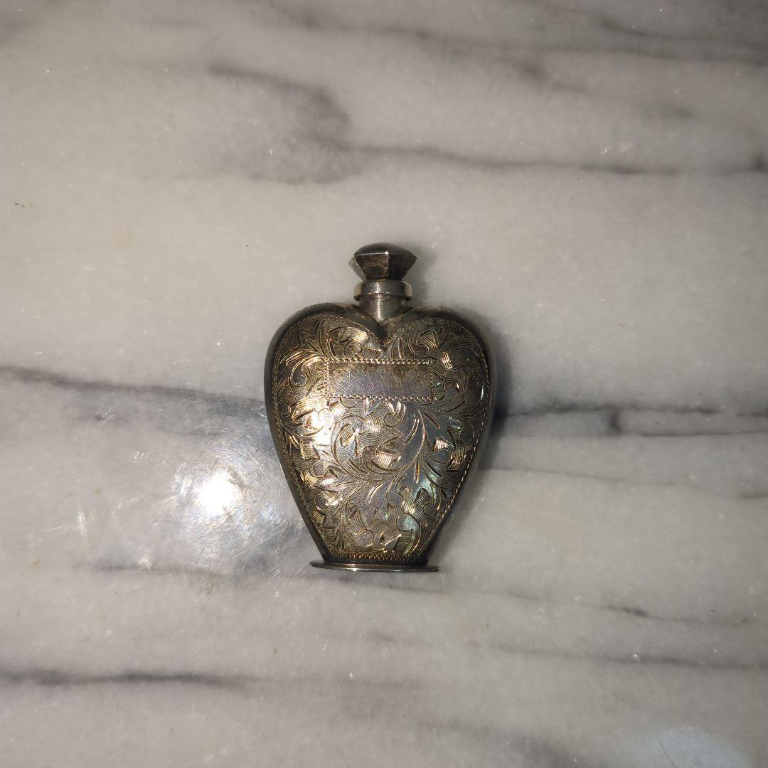 n*m様 スターリングシルバー ハート型　純銀　シルバー　香水入れsterlin