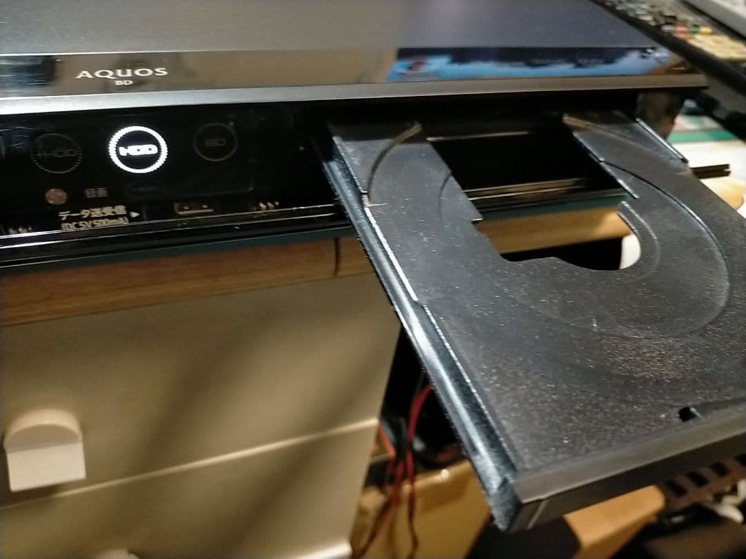 シャープ・BLレコーダーBD-S570美観リモコン+HDMI付き