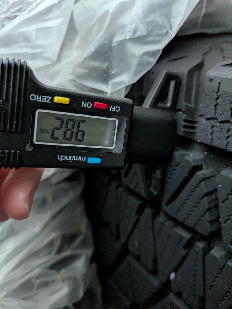 BLIZZAK DM-V3 225/65R17 タイヤ・ホイールセットブリザック