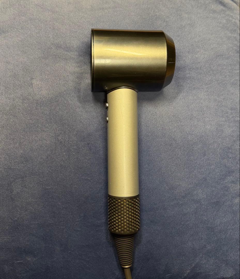 dyson supersonic ヘアドライヤー シルバー