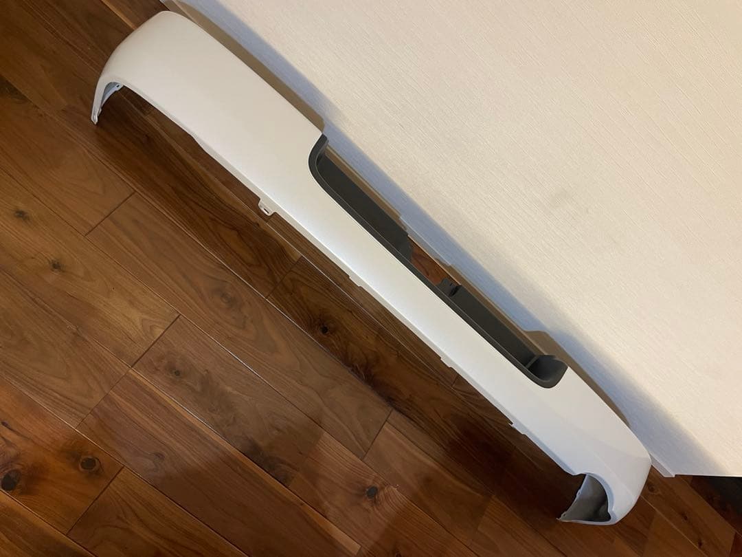 ハイエース バン ナロー 純正バンパー 新車外し 070