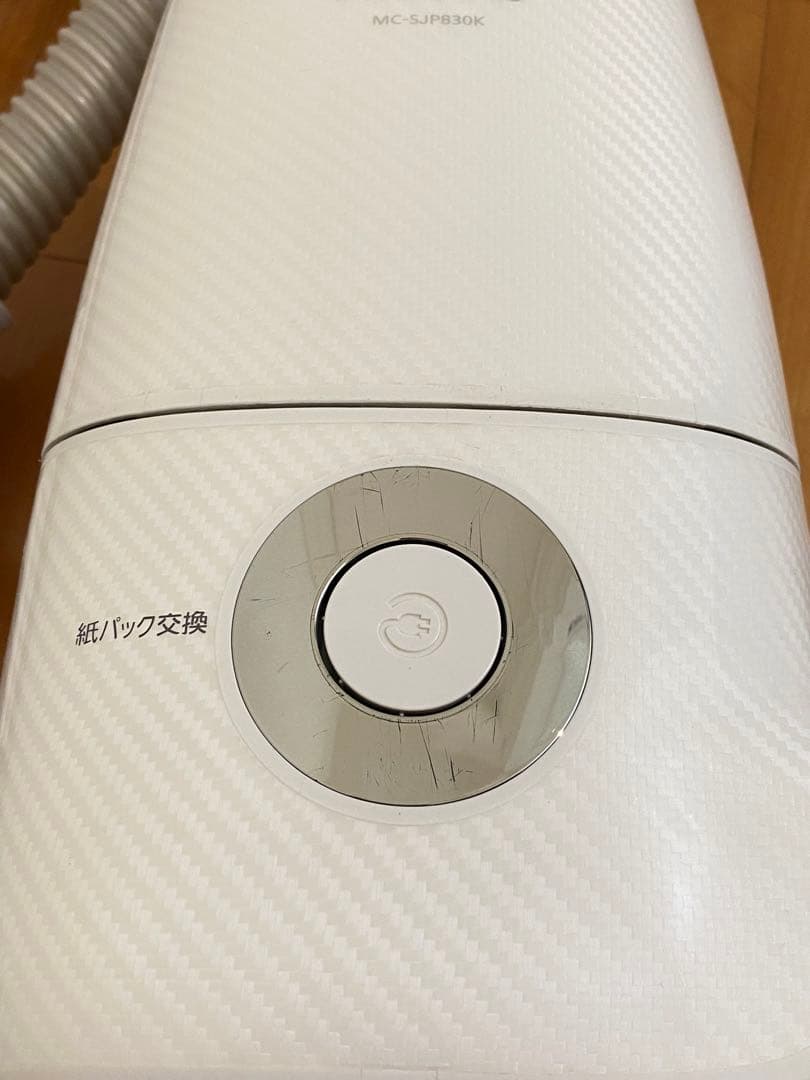 Panasonic軽量スリム掃除機 からまないブラシMC-SJP830K