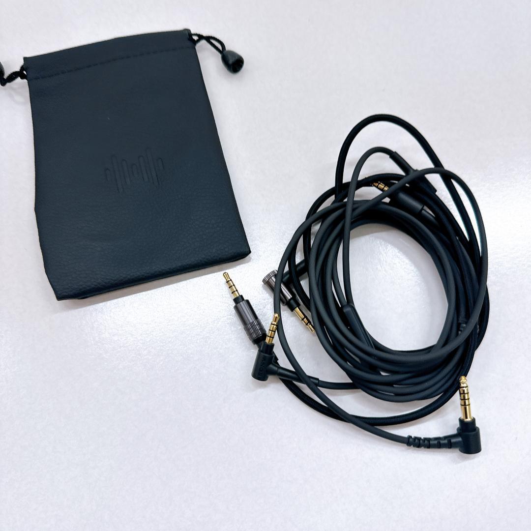 【未使用に近い】SONY　ソニー 有線ヘッドホン MDR-1AM2