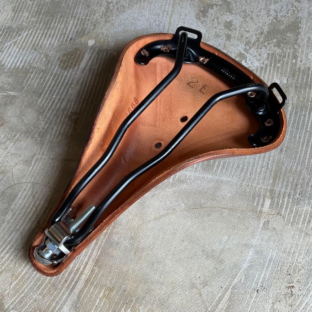 BROOKS ブルックス B17 Champion Standard HONEY