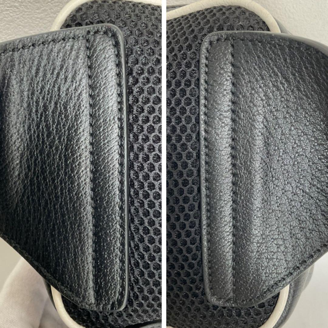 adidas × Gucci ボディバッグ・ウエストポーチ　コラボ　ロゴ入り