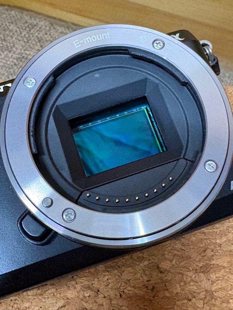 SONY α5000 ミラーレス一眼カメラ ブラック 本体のみ バッテリー付