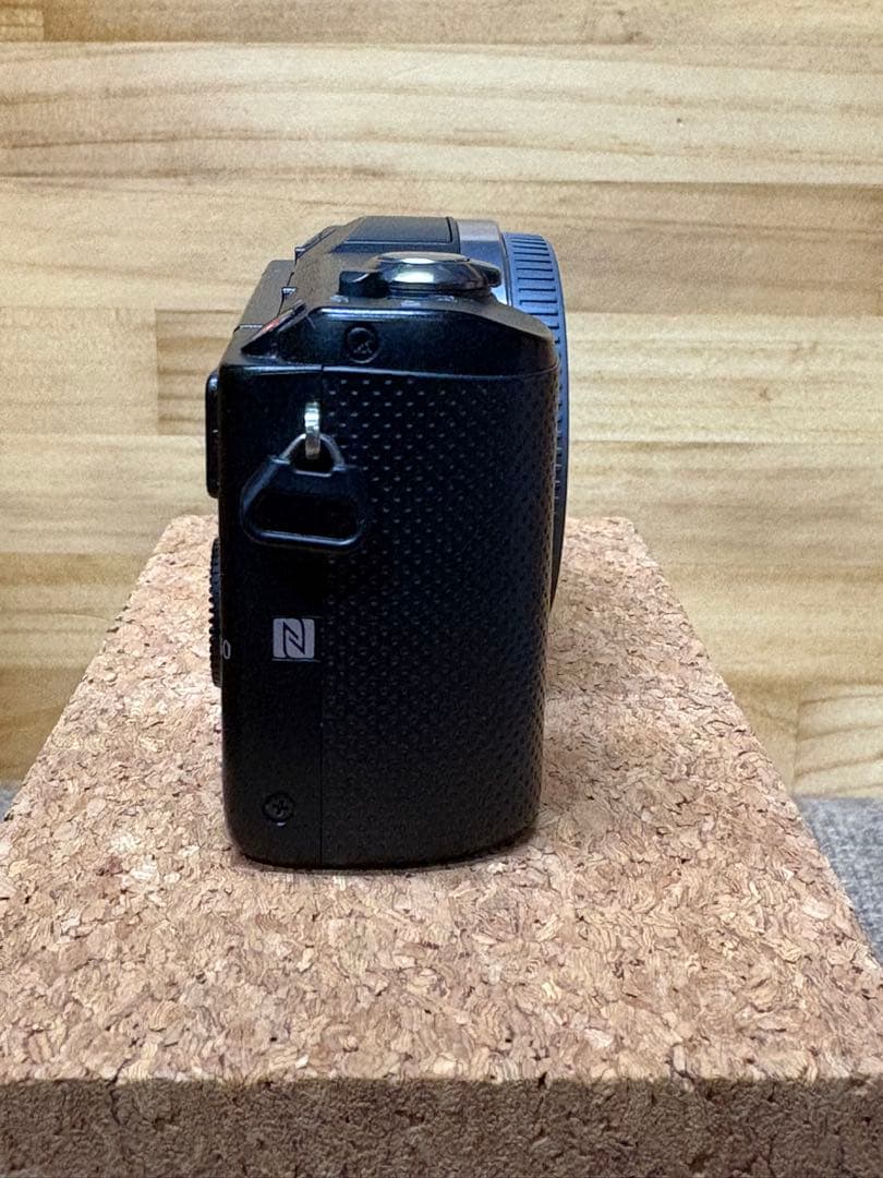 SONY α5000 ミラーレス一眼カメラ ブラック 本体のみ バッテリー付