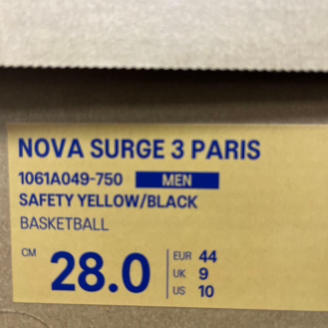 アシックス　ノヴァサージ３PARIS