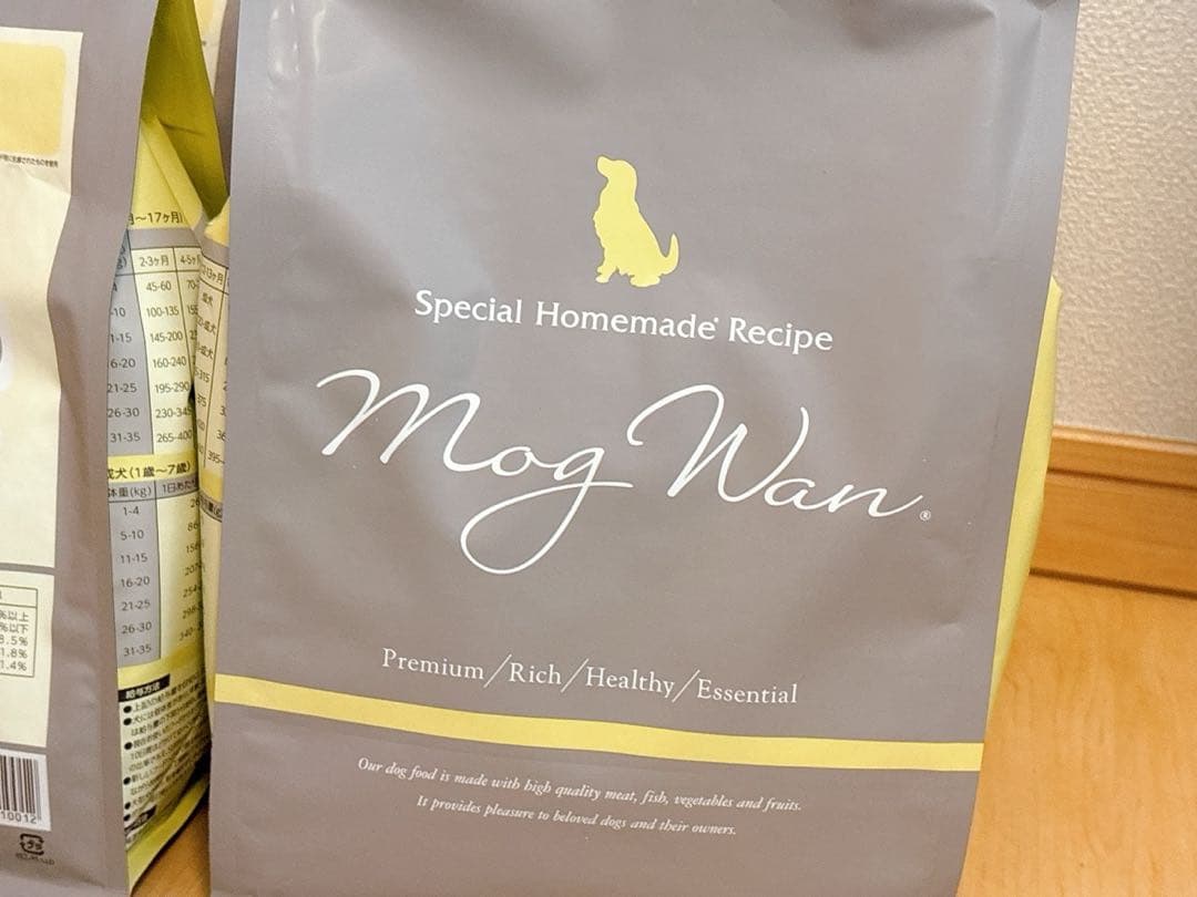 【新品未開封】モグワンドッグフード 1.8kg×4袋