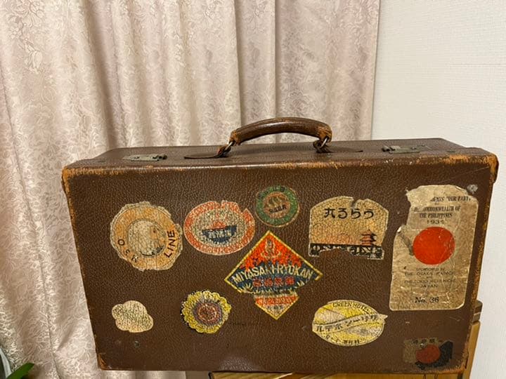 あすてるるる13　お値下げ✴︎レトロトランク　お洒落