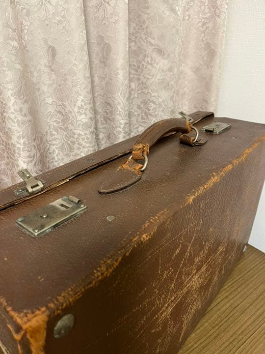 あすてるるる13　お値下げ✴︎レトロトランク　お洒落