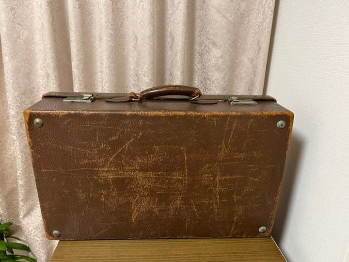 あすてるるる13　お値下げ✴︎レトロトランク　お洒落