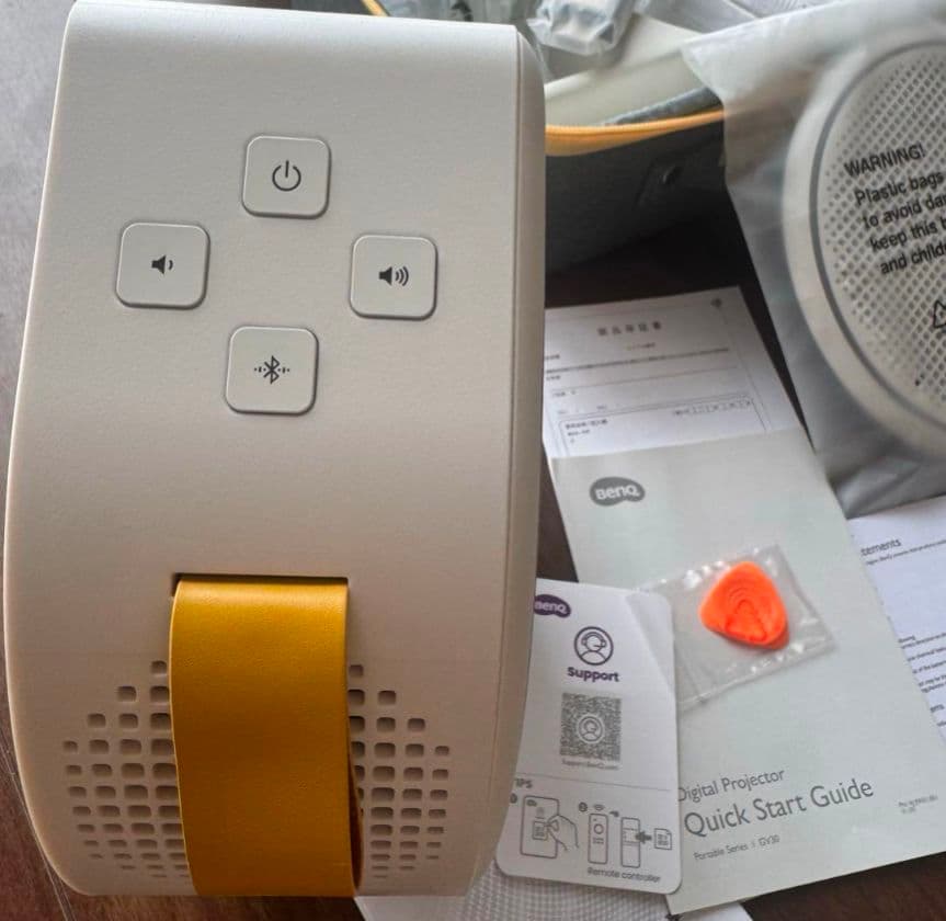 BenQ GV30 720p ポータブルプロジェクター未使用級付属完備外箱あり