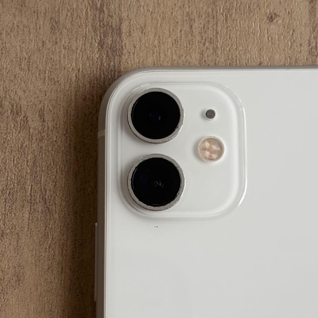 iPhone11 256GB 本体