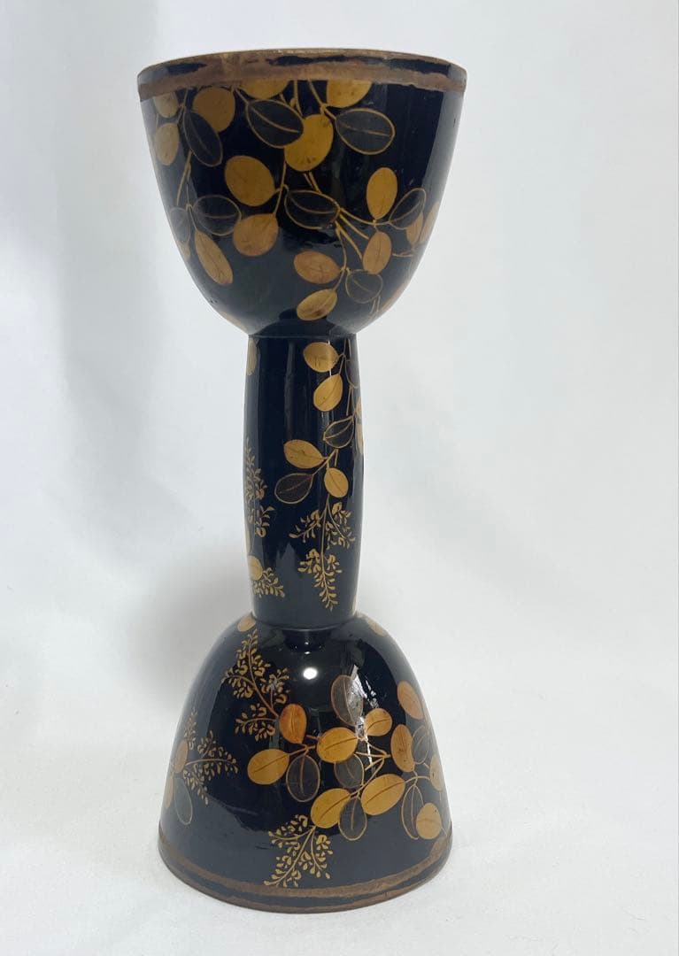 小鼓　胴　草模様