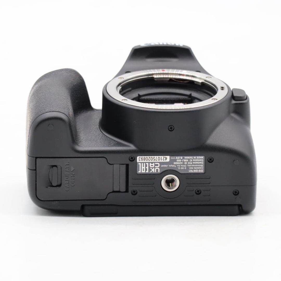 【ショット数2,000以下】Canon EOS Kiss X10 ボディ