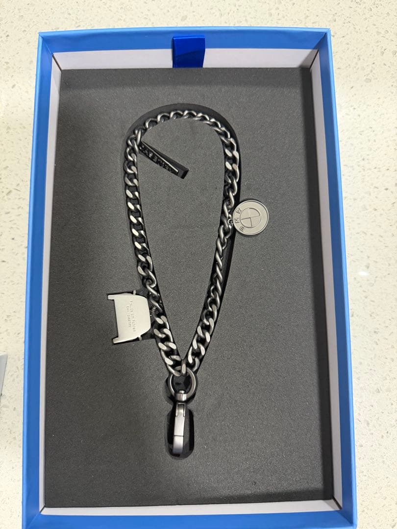 新品 CASETIFY ALUMINIUM IPHONE 16 PRO